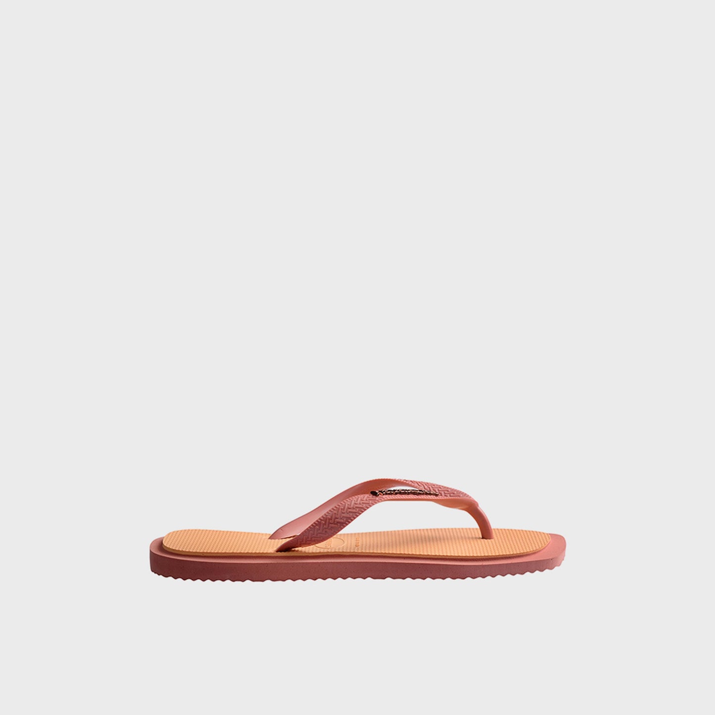 Top Square Fusion Flip Flops