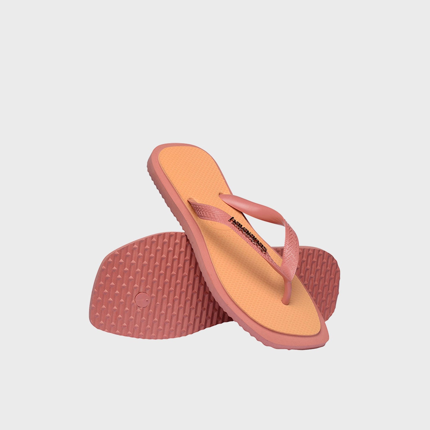 Top Square Fusion Flip Flops